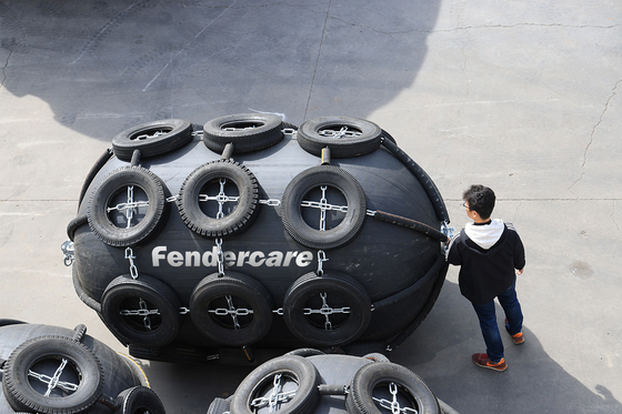 사용된 항공기용 타이어로 부풀게할 수 있는 요코하마 공기 고무 방현재